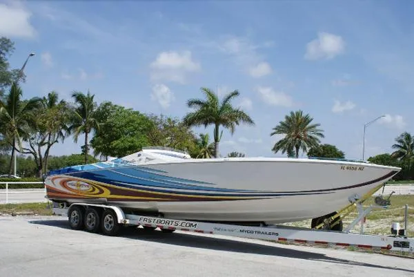 Slide: The Image of CIGARETTE 38 Top Gun T 525 Mercs 2004 - 4