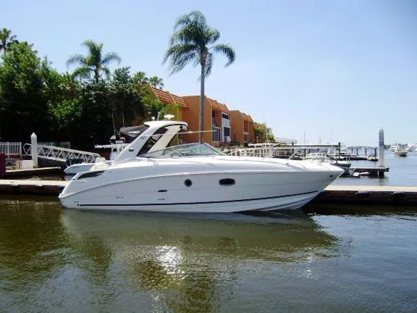 Slide: The Image of Sea Ray 310 Sundancer 2012 - 0