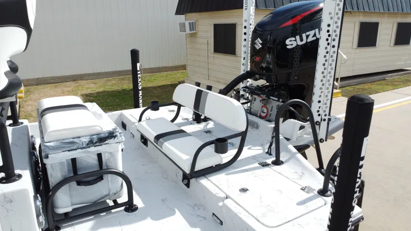 Slide: The Image of Shoalwater 21 CAT DLX 2021 - 21