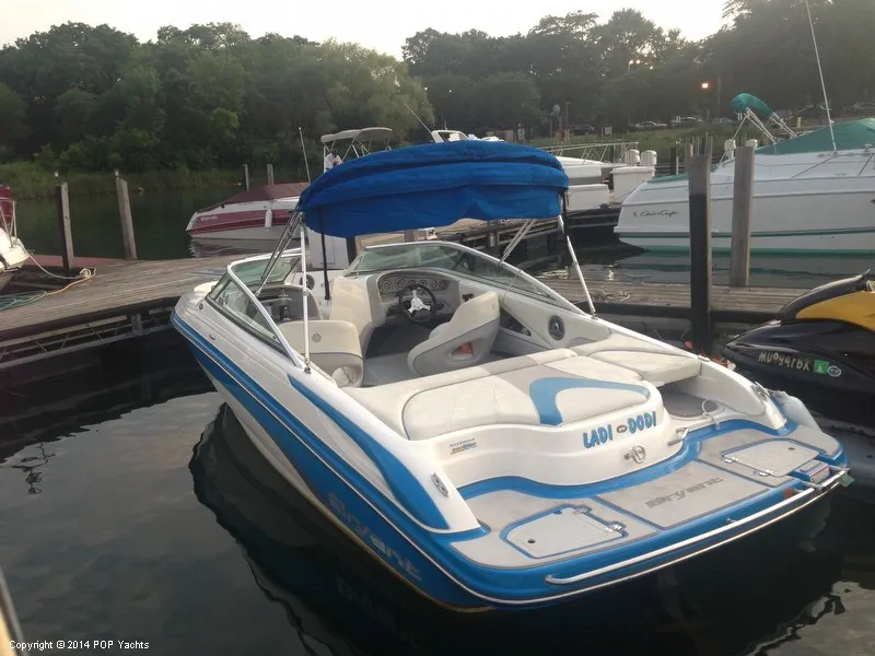 Slide: The Image of Bryant 210 Bowrider 2010 - 8