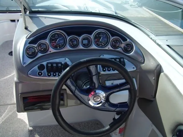 Slide: The Image of Crownline Boats 220 EX 2005 - 10