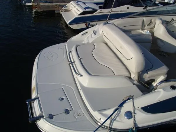 Slide: The Image of Crownline Boats 220 EX 2005 - 6