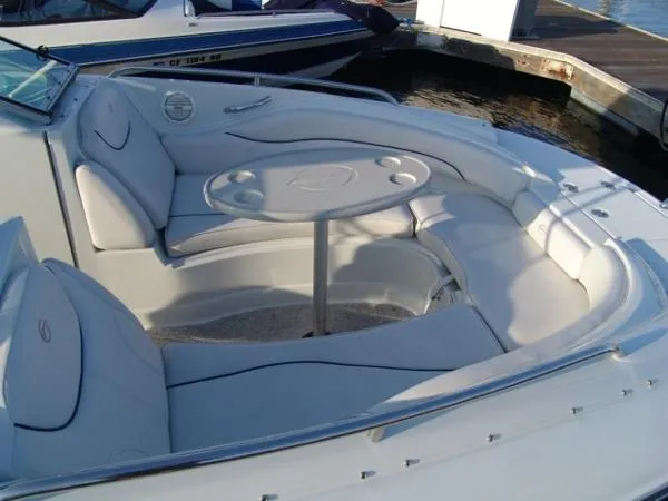 Slide: The Image of Crownline Boats 220 EX 2005 - 8