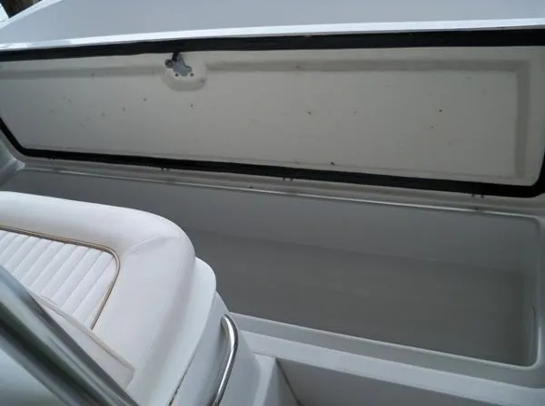 Slide: The Image of Glacier Bay 2665 Canyon Runner Center Console 2005 - 8