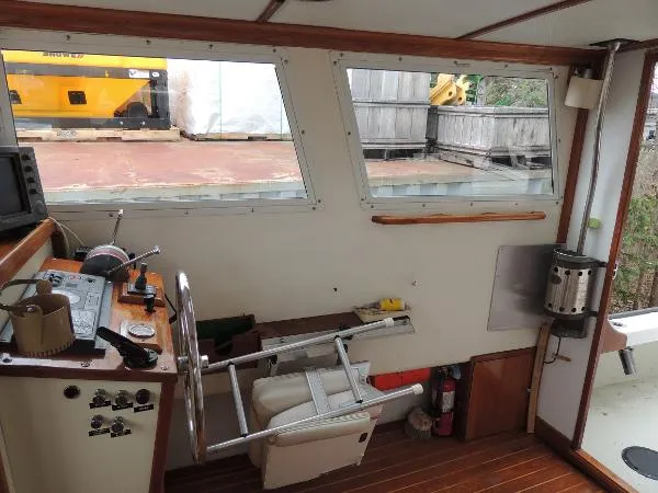 Slide: The Image of Ellis HARDTOP CRUISER 1988 - 11