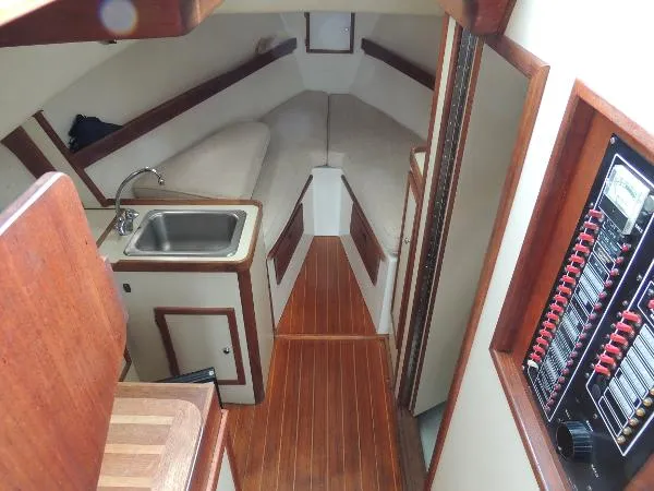 Slide: The Image of Ellis HARDTOP CRUISER 1988 - 7