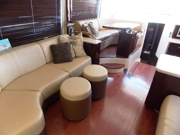 Slide: The Image of Sea Ray 520 Sedan Bridge 2009 - 3