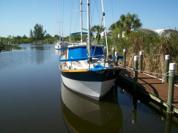 Slide: The Image of Nauticat Pilothouse Ketch 1995 - 4