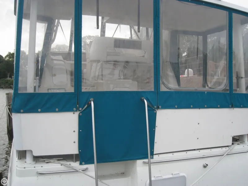 Slide: The Image of Silverton 34 Aft Cabin Motoryacht 1996 - 2