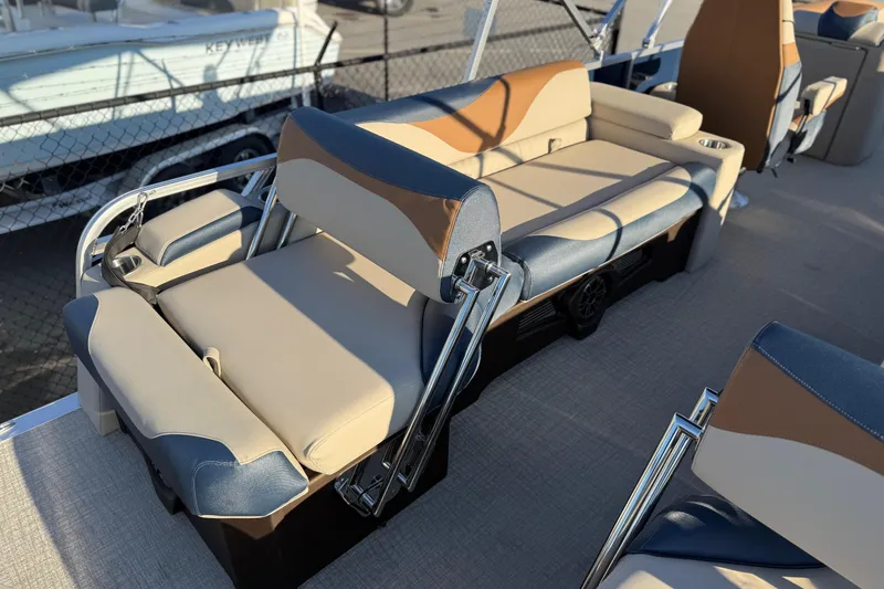 Slide: The Image of 2026 Avalon LSZ Quad Lounger Shift boat interior with luxurious seating and modern design. - 30