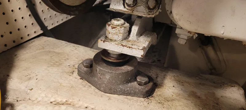 Slide: The Image of Engine mount detail of 1989 Duffy Wilbur 42 Flybridge Cruiser. - 48