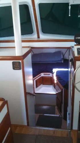 Slide: The Image of Prairie Flybridge Trawler 1979 - 4