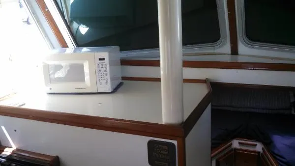 Slide: The Image of Prairie Flybridge Trawler 1979 - 8