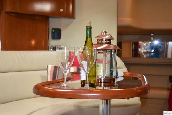 Slide: The Image of Sea Ray 410 Sundancer BR2460 2002 - 8