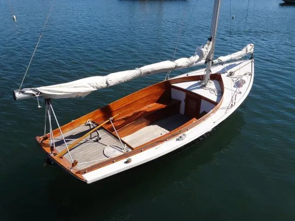 Slide: The Image of Herreshoff Buzzards Bay 14 1991 - 1