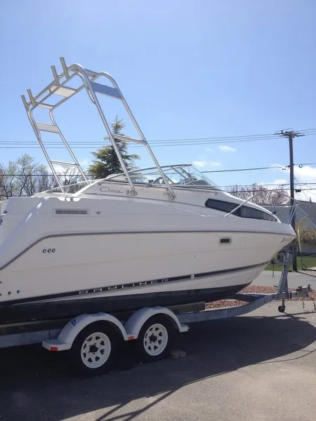 Slide: The Image of Bayliner 2355 Cierra 1999 - 3