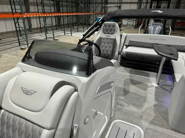 Slide: The Image of 2024 Bennington LXS Series 23 LXSSB pontoon boat interior view. - 17