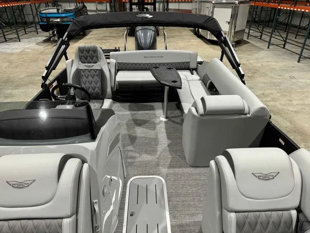 Slide: The Image of Interior of 2024 Bennington LXS Series 23 LXSSB pontoon boat. - 5