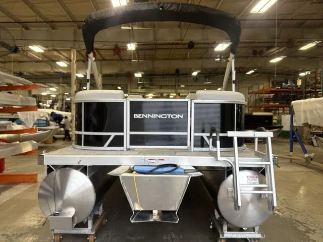 Slide: The Image of Bennington 22 SSR 2026 pontoon boat in a factory setting. - 4