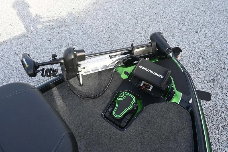 Slide: The Image of 2022 Skeeter ZXR20 boat with Minn Kota trolling motor and Humminbird fish finder. - 12