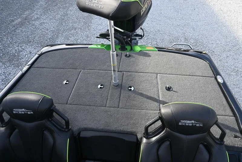 Slide: The Image of 2022 Skeeter ZXR20 boat deck with seating and storage compartments. - 6