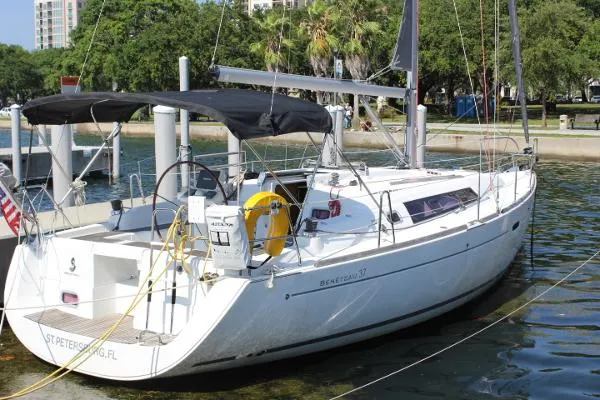 Slide: The Image of Beneteau Oceanis 37 2009 - 0