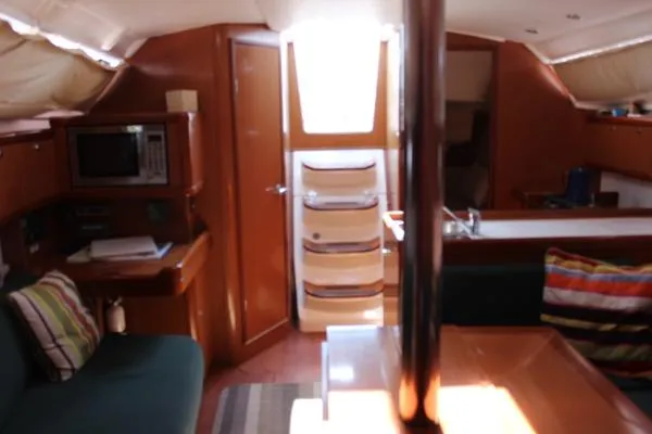 Slide: The Image of Beneteau Oceanis 37 2009 - 1