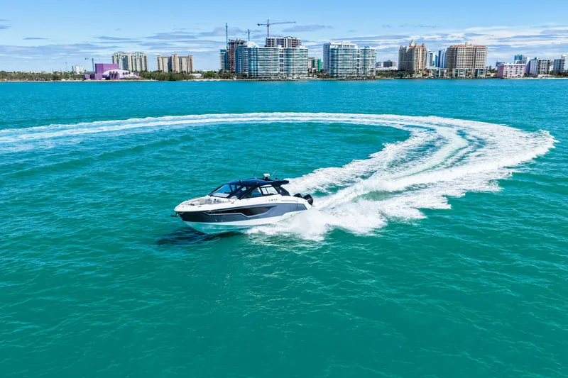 Slide: The Image of Cruisers 42 GLS OB 2026 - 32