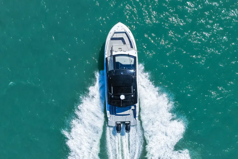 Slide: The Image of Cruisers 42 GLS OB 2026 - 56