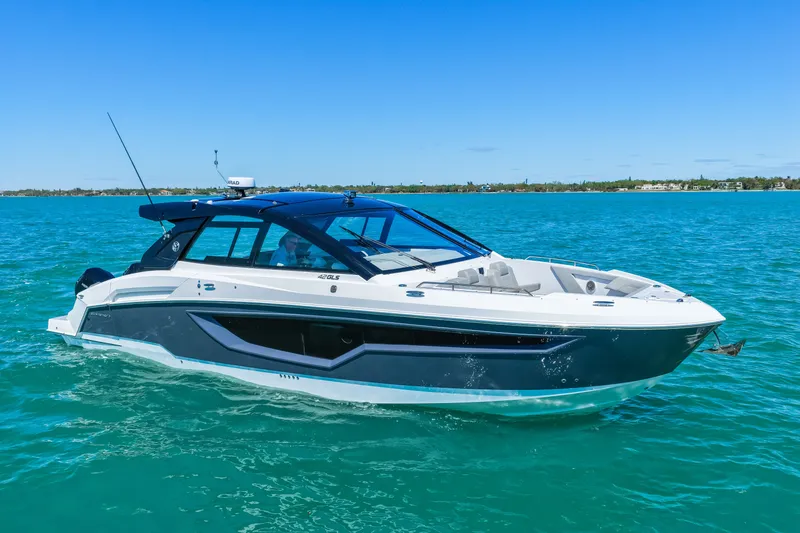 Slide: The Image of Cruisers 42 GLS OB 2026 - 61