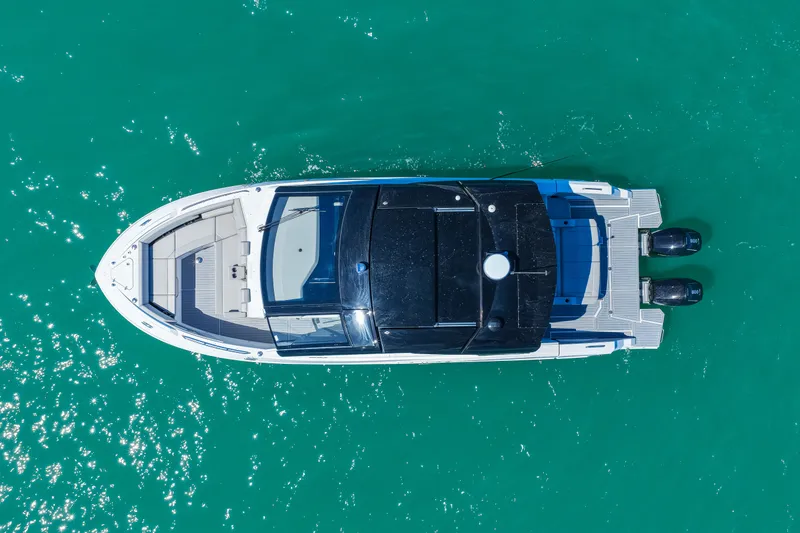 Slide: The Image of Cruisers 42 GLS OB 2026 - 75