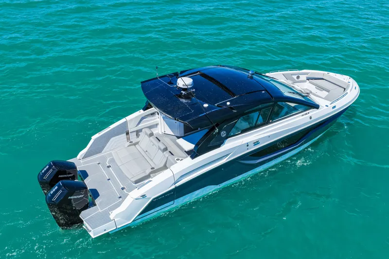 Slide: The Image of Cruisers 42 GLS OB 2026 - 78