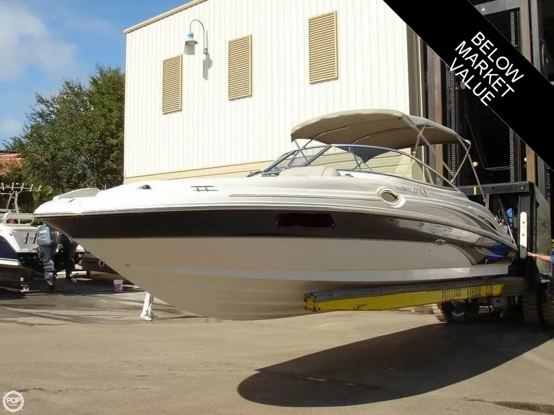 Slide: The Image of Sea Ray 270 Sundeck 2003 - 1