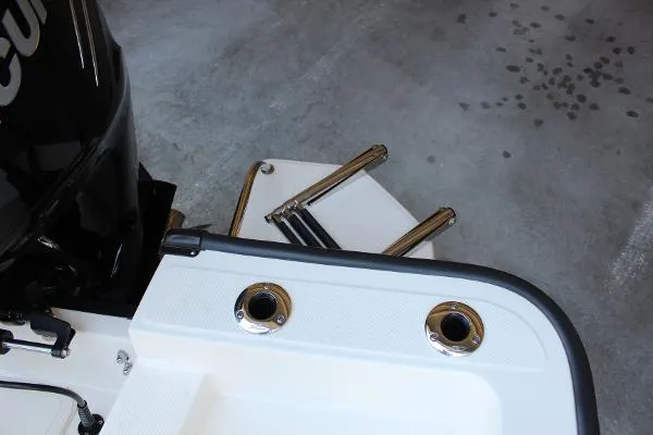 Slide: The Image of Boston Whaler 190 Montauk 2014 - 8