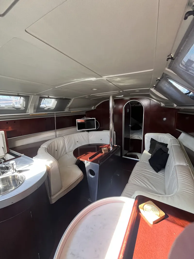 Slide: The Image of Beneteau First 41.5 1993 - 24