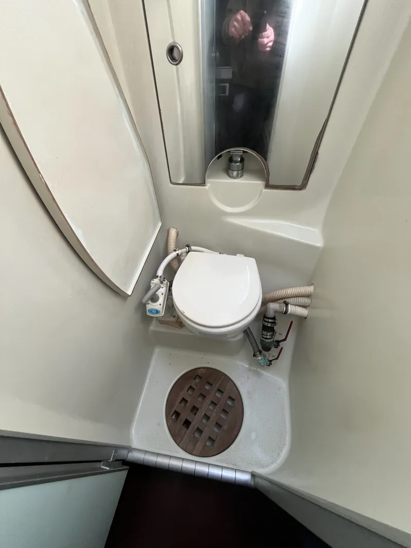 Slide: The Image of Beneteau First 41.5 1993 - 34