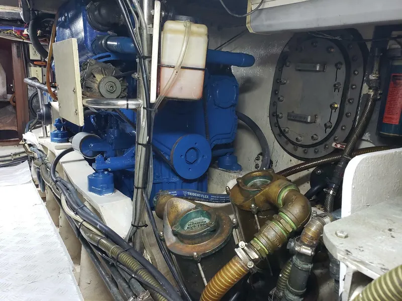 Slide: The Image of Cheoy Lee Sloop 1990 - 61