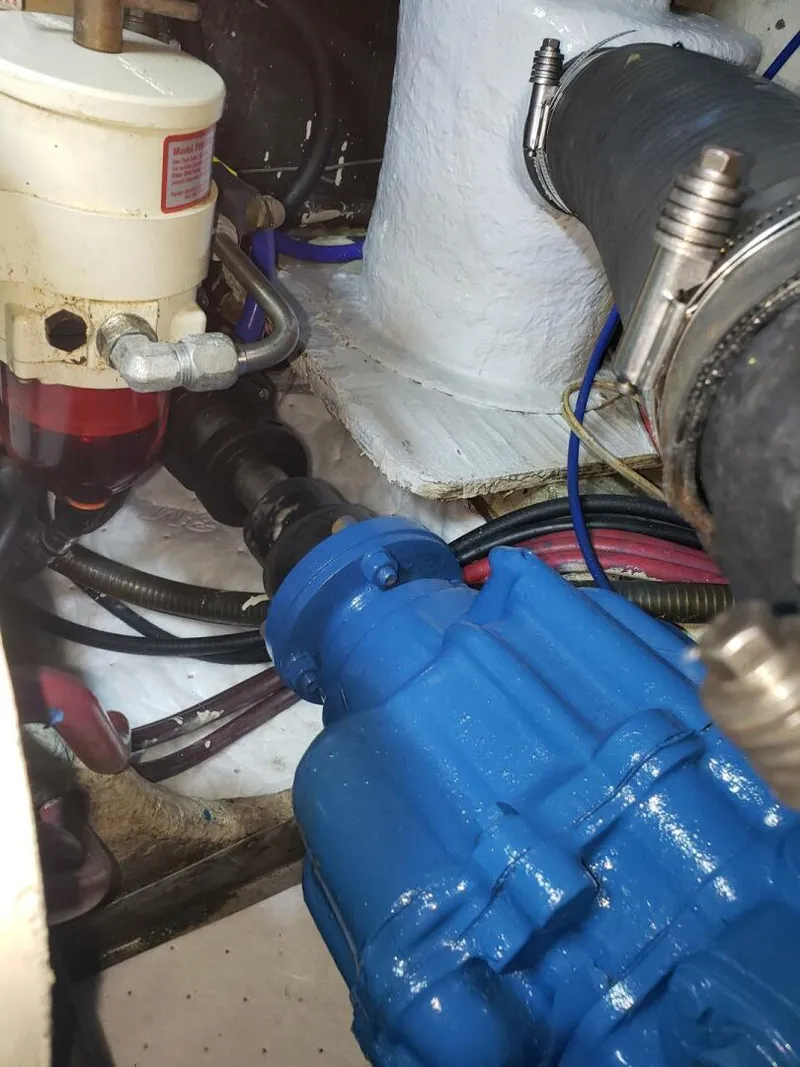 Slide: The Image of Cheoy Lee Sloop 1990 - 64