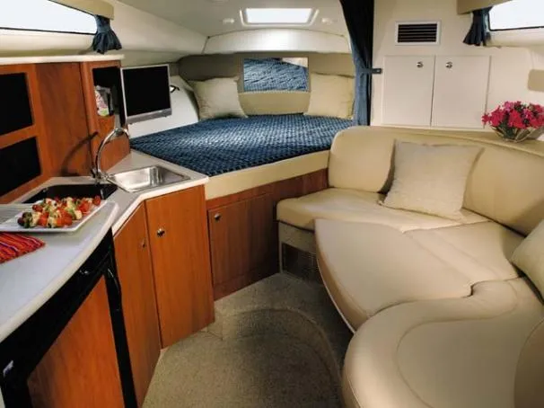 Slide: The Image of Bayliner 305 2006 - 6