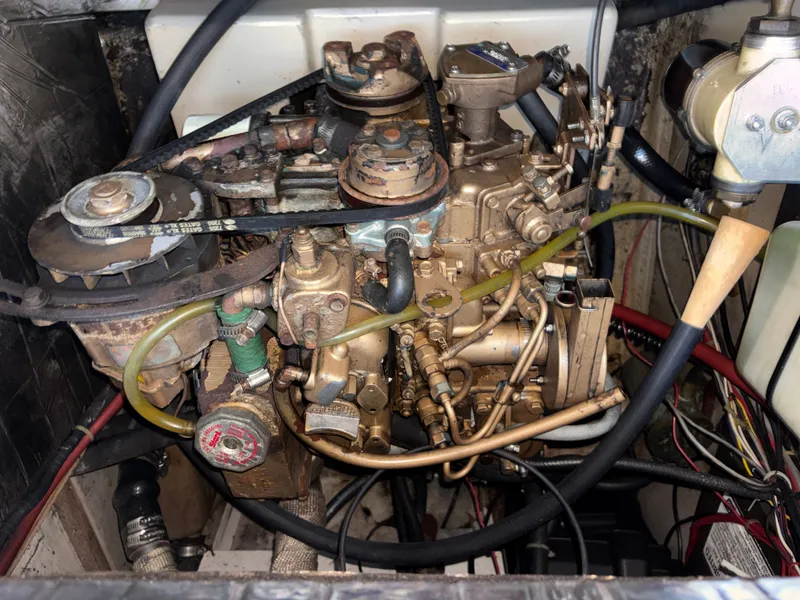 Slide: The Image of O'Day 28 1985 - 32