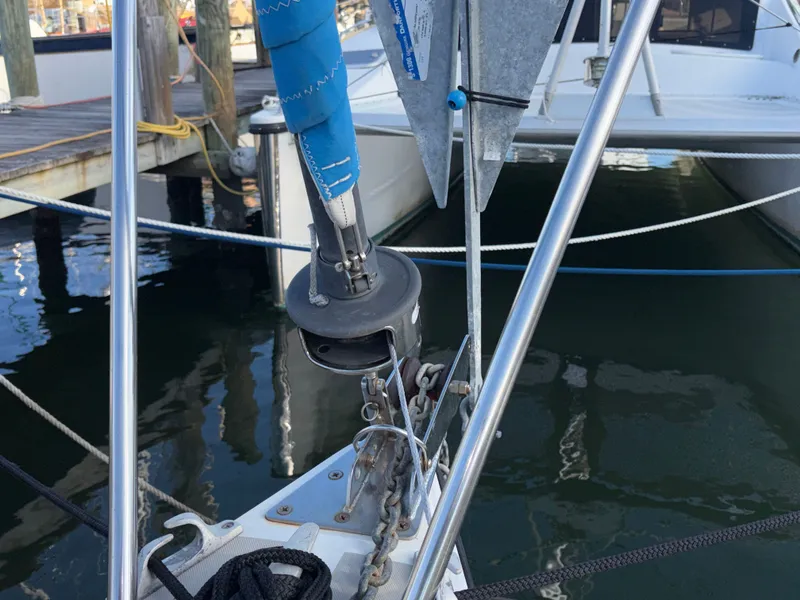 Slide: The Image of O'Day 28 1985 - 39