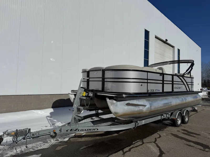 Slide: The Image of Starcraft SLS 3 2018 - 2