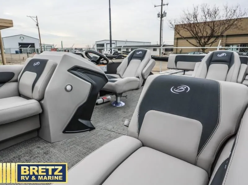 Slide: The Image of Aria A22UC 2026 - 15