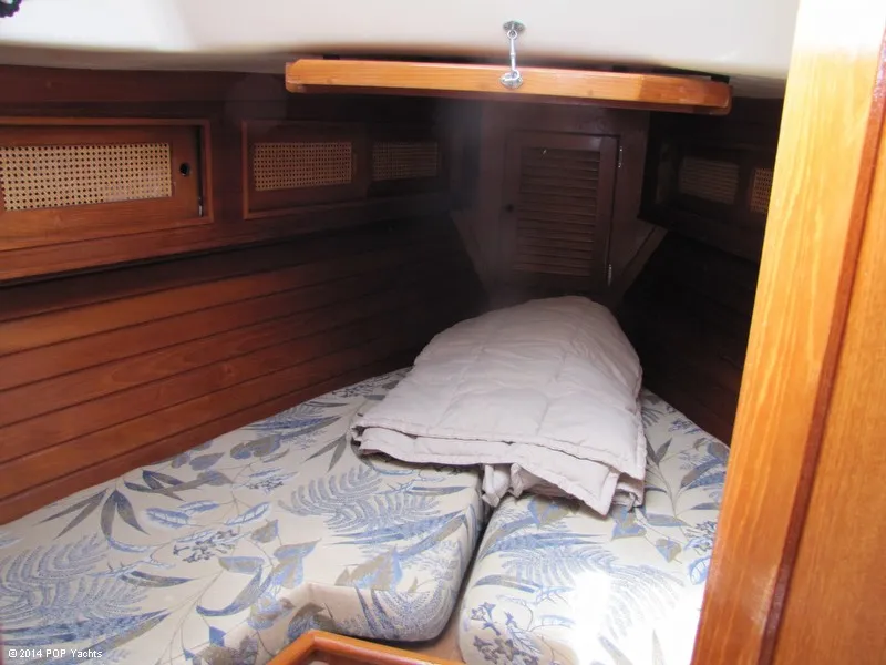 Slide: The Image of Bristol Yachts 31-1 1985 - 11
