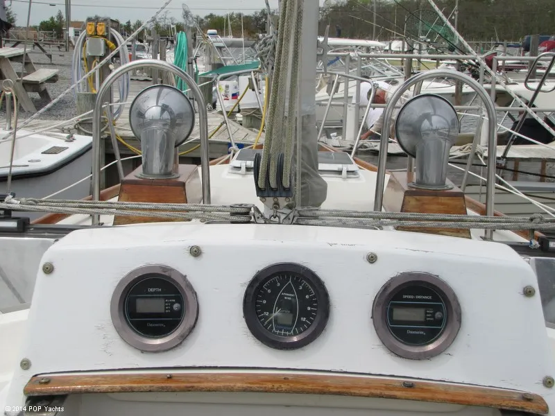 Slide: The Image of Bristol Yachts 31-1 1985 - 4
