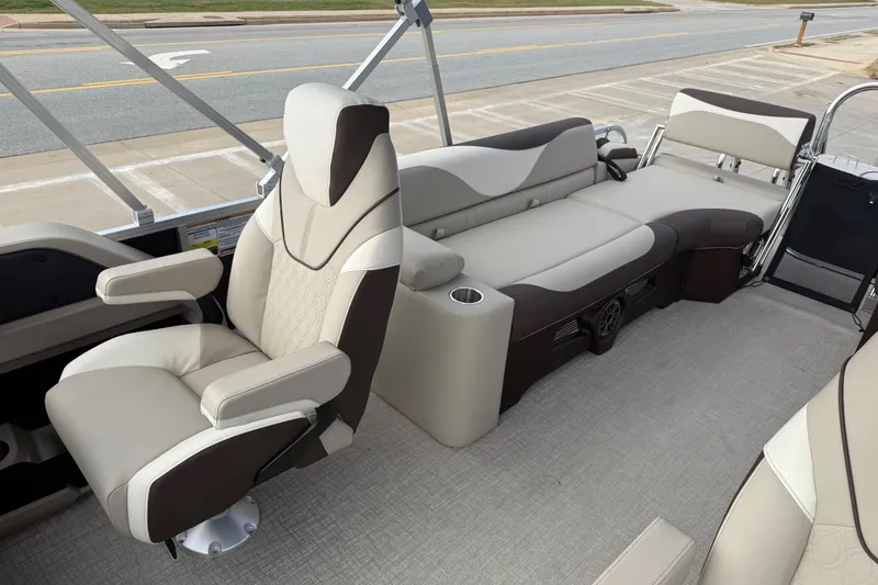 Slide: The Image of 2026 Avalon LSZ Quad Lounger Shift interior with luxurious seating and modern design. - 16