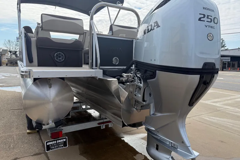 Slide: The Image of 2026 Avalon LSZ Quad Lounger Shift with Honda 250 VTEC engine on trailer. - 60