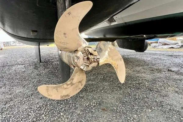 Slide: The Image of Propeller of 2023 Fountaine Pajot Isla 40 catamaran on gravel surface. - 83