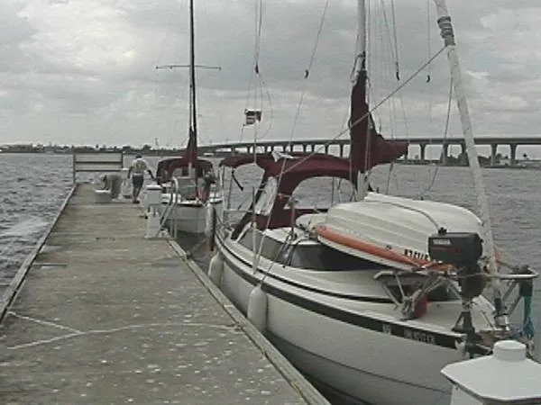 Slide: The Image of Macgregor 26X 1998 - 7