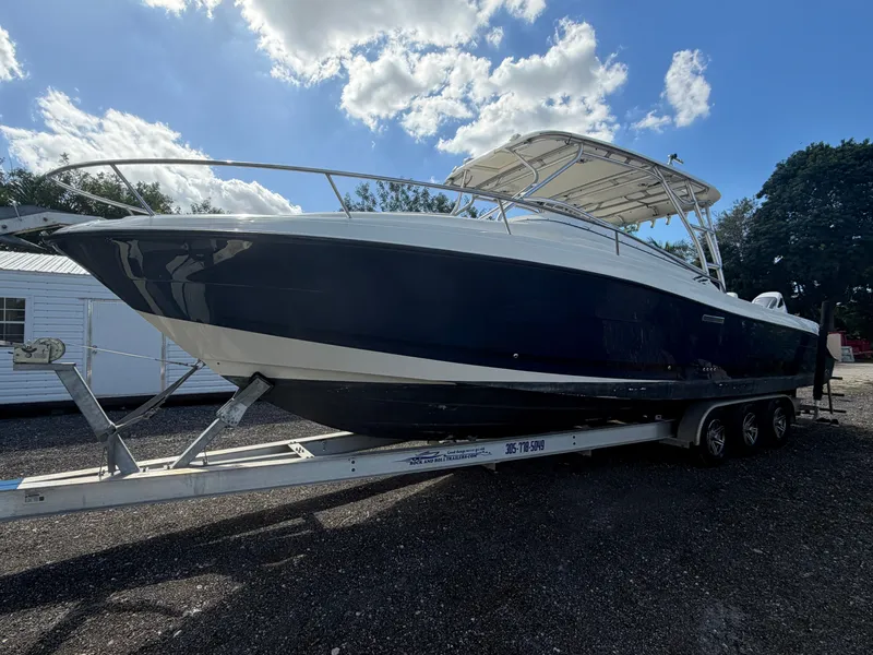 Slide: The Image of Hydra-Sports Vector 3300 VX 2005 - 2